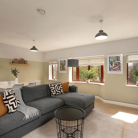 Wesley Gate Apartments - By Hostly Reading Bagian luar foto