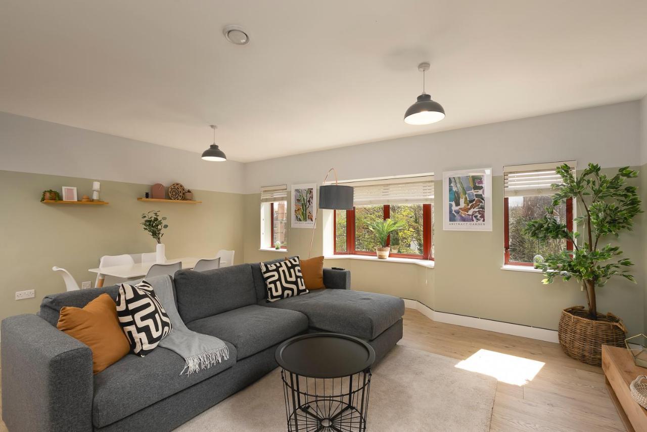 Wesley Gate Apartments - By Hostly Reading Bagian luar foto